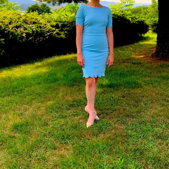 Boden Dresses & Skirts - Boden Sheath Dress